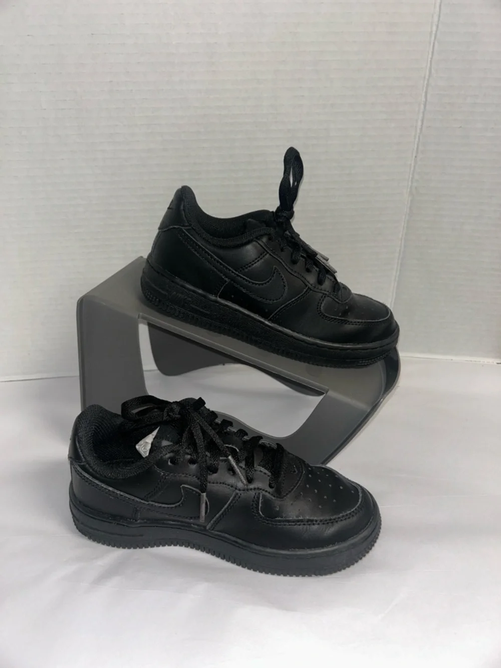 Nike Forcé 1 Kids Black Low-Top Sneakers